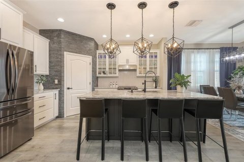 Casa en venta en Sarasota, Florida, 5 dormitorios, 268.39 m2 № 1899339 - foto 4