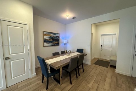 Townhouse in Homestead, Florida 3 bedrooms, 159.05 sq.m. № 1868419 - photo 7