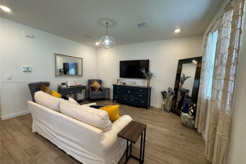 Townhouse in Homestead, Florida 3 bedrooms, 159.05 sq.m. № 1868419 - photo 2