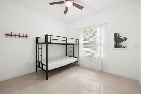 House in Clearwater, Florida 3 bedrooms, 142.05 sq.m. № 1865859 - photo 28