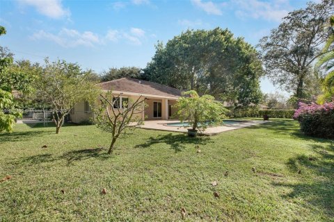 Villa ou maison à louer à Pinecrest, Floride: 4 chambres, 258.55 m2 № 1977185 - photo 20