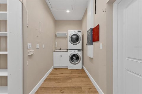 Купить виллу или дом в Аркадия, Флорида 3 комнаты, 92.9м2, № 2093681 - фото 29