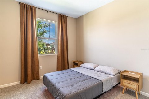 Casa en venta en Haines City, Florida, 4 dormitorios, 179.12 m2 № 2098150 - foto 10