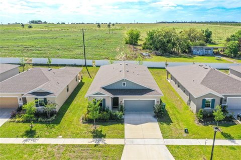 Casa en venta en Haines City, Florida, 4 dormitorios, 179.12 m2 № 2098150 - foto 21