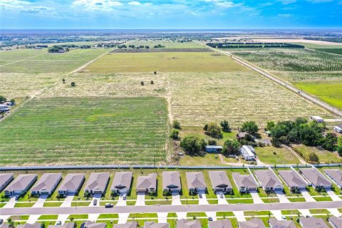 Casa en venta en Haines City, Florida, 4 dormitorios, 179.12 m2 № 2098150 - foto 24
