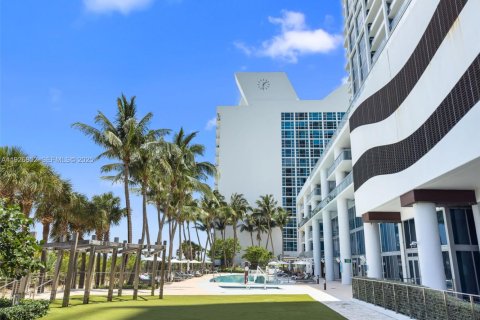 Hotel en venta en Miami Beach, Florida, 1 dormitorio, 66.89 m2 № 1985787 - foto 27