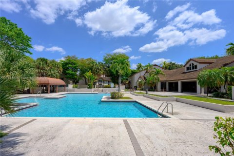 Copropriété à vendre à Miami, Floride: 2 chambres, 111.67 m2 № 1709158 - photo 21
