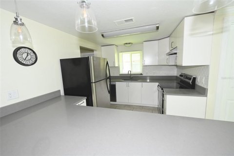 Appartement à louer à Sarasota, Floride: 2 chambres, 109.25 m2 № 2388170 - photo 11