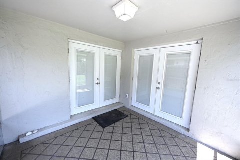 Appartement à louer à Sarasota, Floride: 2 chambres, 109.25 m2 № 2388170 - photo 3