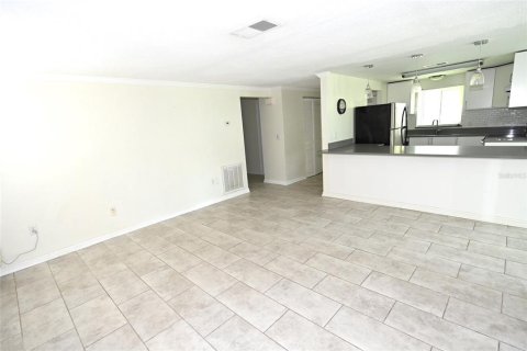 Appartement à louer à Sarasota, Floride: 2 chambres, 109.25 m2 № 2388170 - photo 12