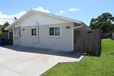 Appartement à Sarasota, Floride 2 chambres, 109.25 m2 № 2388170