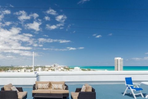 Condominio en venta en Miami Beach, Florida, 1 dormitorio, 85.66 m2 № 1977543 - foto 17
