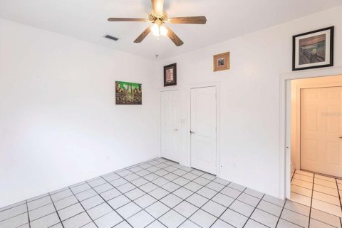 House in Port Charlotte, Florida 3 bedrooms, 208.84 sq.m. № 1716757 - photo 28