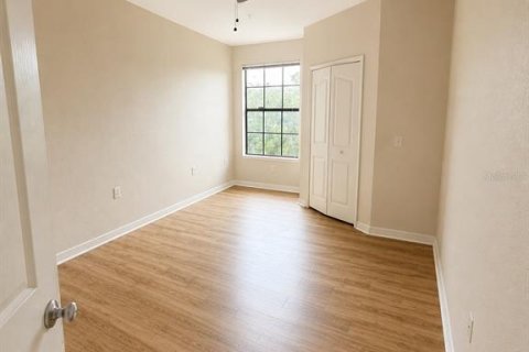 Condo in Orlando, Florida, 2 bedrooms  № 2167819 - photo 8