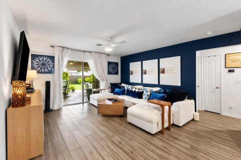 Villa ou maison à vendre à Port St. Lucie, Floride: 3 chambres, 117.8 m2 № 2410755 - photo 12