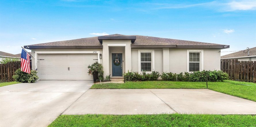 Villa ou maison à Port St. Lucie, Floride 3 chambres, 117.8 m2 № 2410755
