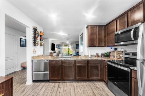 Villa ou maison à vendre à Port St. Lucie, Floride: 3 chambres, 117.8 m2 № 2410755 - photo 8