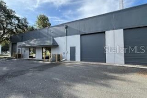Propiedad comercial en alquiler en Ocala, Florida № 1917119 - foto 2