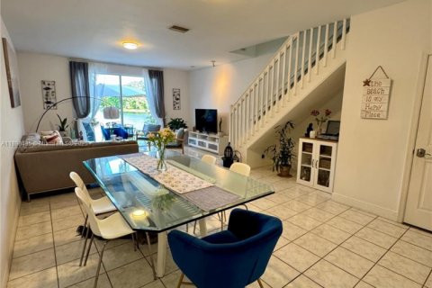 Adosado en alquiler en Weston, Florida, 3 dormitorios, 134.06 m2 № 1950805 - foto 14