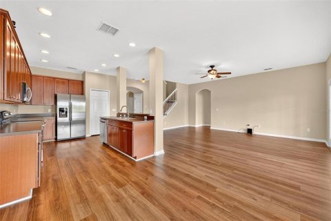 House in Orlando, Florida 4 bedrooms, 290.23 sq.m. № 2342069 - photo 29