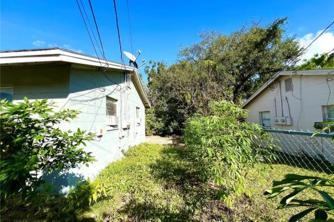 Immobilier commercial à vendre à Altamonte Springs, Floride: 4 chambres, 116.13 m2 № 1422329 - photo 7