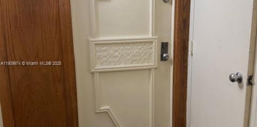 Condo in Aventura, Florida, 2 bedrooms  № 2013197