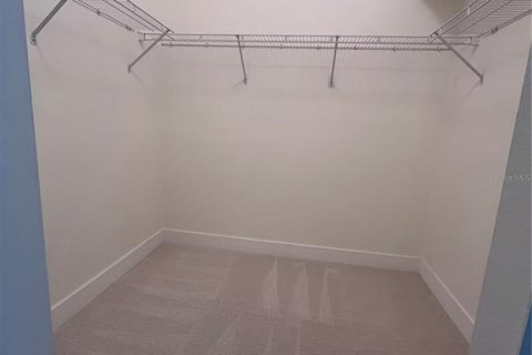 Casa en alquiler en Orlando, Florida, 4 dormitorios, 243.5 m2 № 1917453 - foto 22