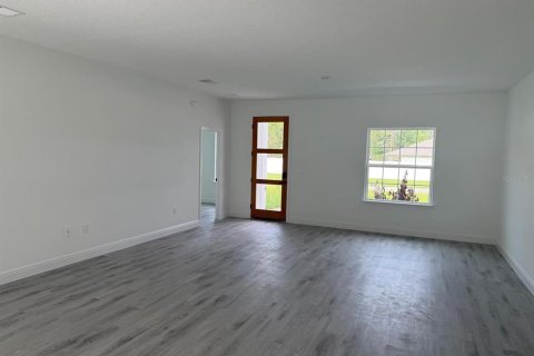 House in Dunnellon, Florida 4 bedrooms, 164.99 sq.m. № 2205349 - photo 5