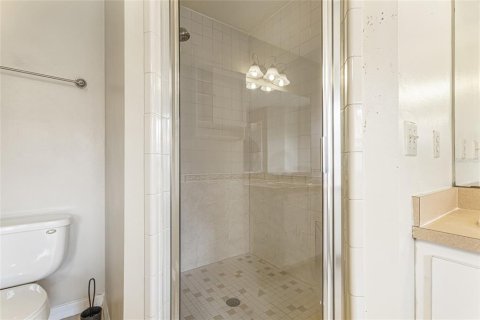 House in Kissimmee, Florida 4 bedrooms, 224.64 sq.m. № 1843379 - photo 19