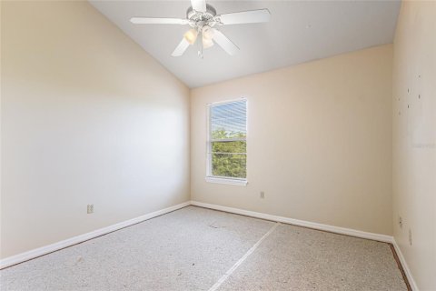 House in Kissimmee, Florida 4 bedrooms, 224.64 sq.m. № 1843379 - photo 24