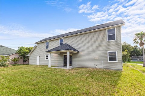 House in Kissimmee, Florida 4 bedrooms, 224.64 sq.m. № 1843379 - photo 3