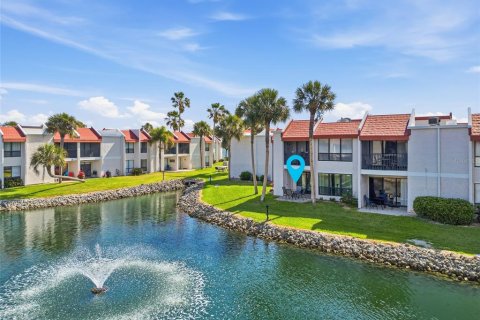 Condo in Bradenton Beach, Florida, 1 bedroom  № 2208777 - photo 21