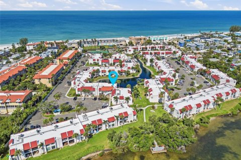 Condo in Bradenton Beach, Florida, 1 bedroom  № 2208777 - photo 24