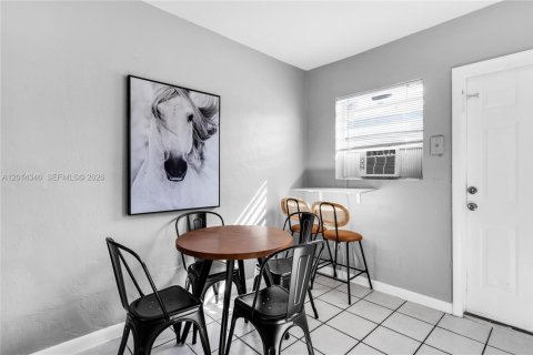 Villa ou maison à louer à Dania Beach, Floride: 1 chambre, 65.03 m2 № 2076452 - photo 5