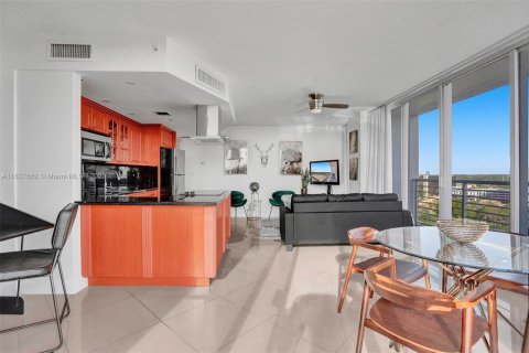 Copropriété à vendre à Hollywood, Floride: 1 chambre, 81.38 m2 № 1799512 - photo 14
