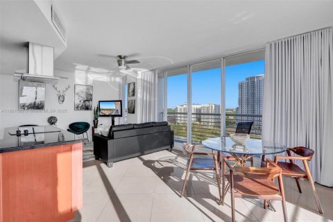 Copropriété à vendre à Hollywood, Floride: 1 chambre, 81.38 m2 № 1799512 - photo 13