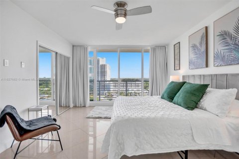 Copropriété à vendre à Hollywood, Floride: 1 chambre, 81.38 m2 № 1799512 - photo 5