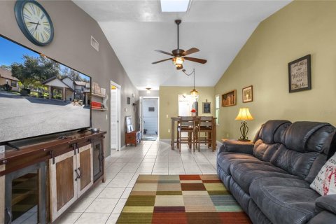 Condo in Hernando, Florida, 2 bedrooms  № 2106291 - photo 15