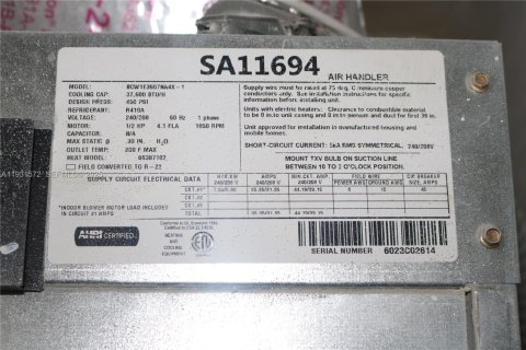 Copropriété à vendre à Miami, Floride: 1 chambre, 83.43 m2 № 1990316 - photo 27