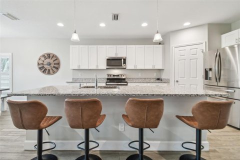 Casa en venta en Valrico, Florida, 4 dormitorios, 179.21 m2 № 1844876 - foto 8