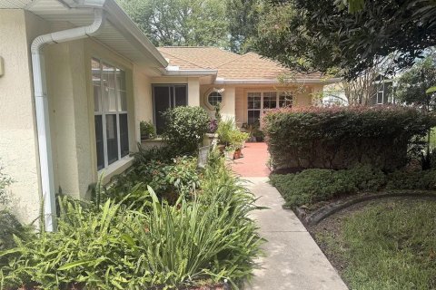 Villa ou maison à louer à Ocala, Floride: 2 chambres, 100.24 m2 № 2430829 - photo 2