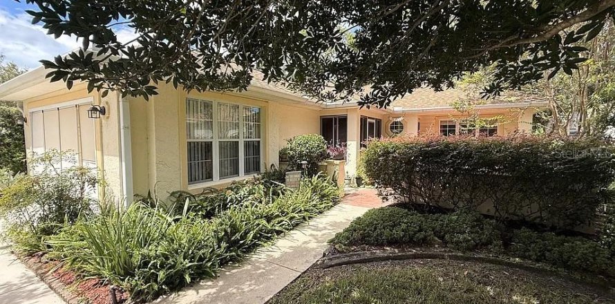 Villa ou maison à Ocala, Floride 2 chambres, 100.24 m2 № 2430829