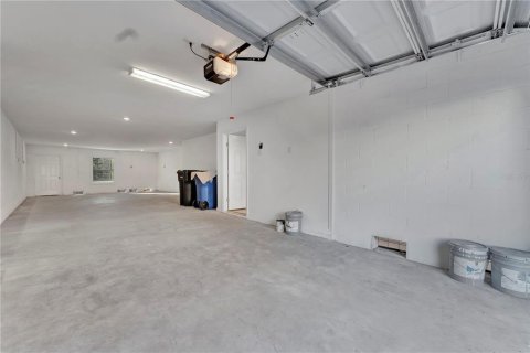 Touwnhouse à louer à Tampa, Floride: 4 chambres, 192.96 m2 № 2408240 - photo 24