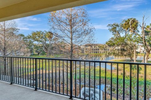 Touwnhouse à louer à Tampa, Floride: 4 chambres, 192.96 m2 № 2408240 - photo 9