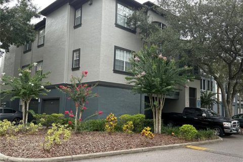 Condominio en venta en Temple Terrace, Florida, 2 dormitorios, 103.59 m2 № 1888694 - foto 2