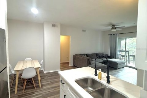 Condominio en venta en Temple Terrace, Florida, 2 dormitorios, 103.59 m2 № 1888694 - foto 8