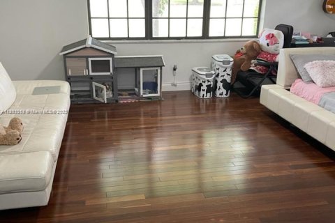 Купить виллу или дом в Хайалиа, Флорида 5 спален, 291.16м2, № 1957977 - фото 9