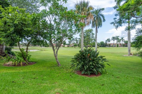 Купить виллу или дом в Хайалиа, Флорида 5 спален, 291.16м2, № 1957977 - фото 14