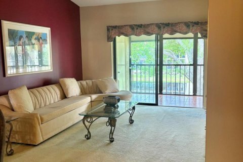Condo in Lake Worth, Florida, 2 bedrooms  № 2245532 - photo 6
