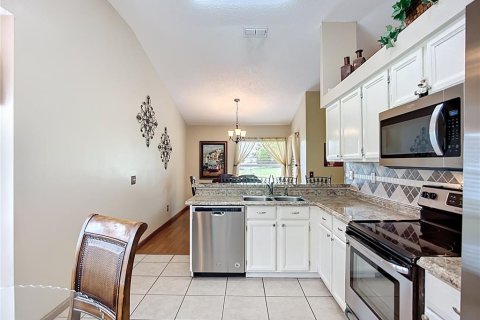 Villa ou maison à vendre à Bradenton, Floride: 3 chambres, 138.05 m2 № 1834863 - photo 17